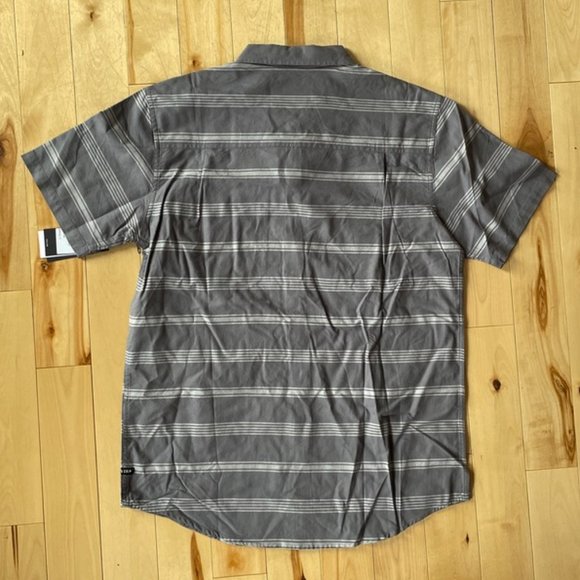 Men's Short Sleeve Shirt - Picture 3 of 3